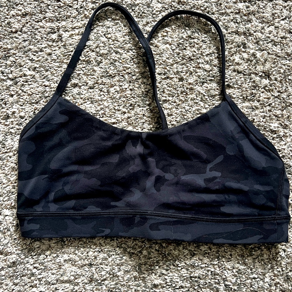 Lululemon Flow Y Light Support Black Camo Bra